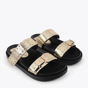 Sandalo basso con cinturini e dettagli metallici