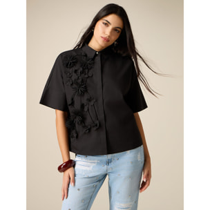Oltre - Camisa de manga corta con aplicaciones florales - Negro