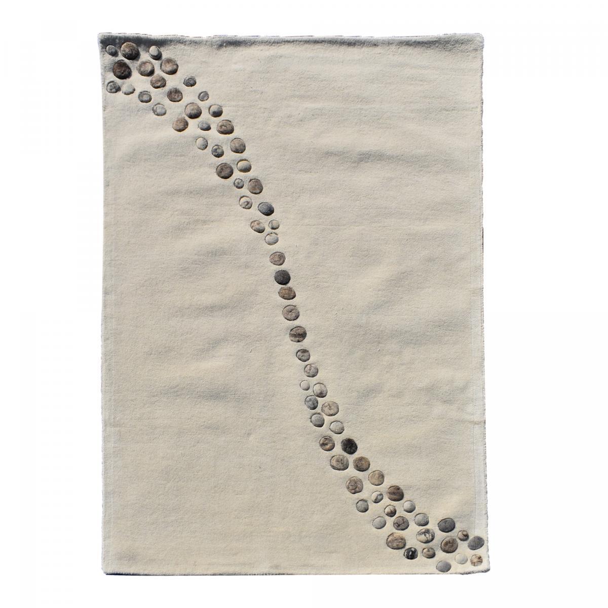 Tapis salon et chambre fait à la main en laine motif simple VODA