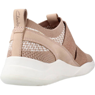 Sneakers de  Mujer de la marca CLARKS  modelo SIFT SLIP Nude