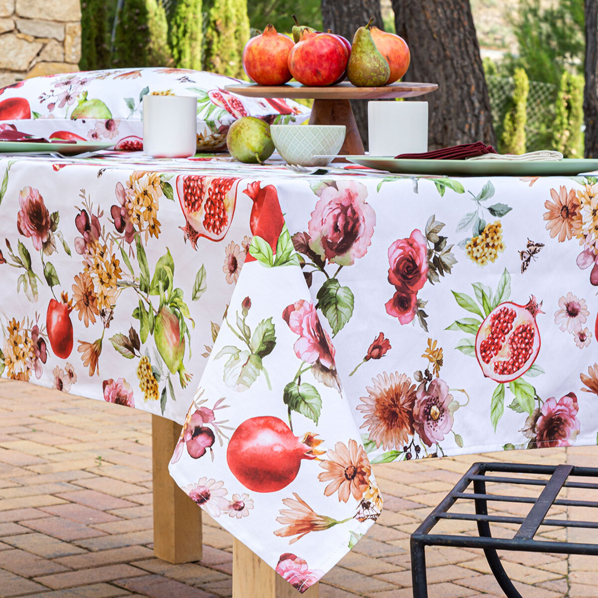 Nappe enduite anti-taches en coton MINGRANA - plusieurs tailles disponibles -