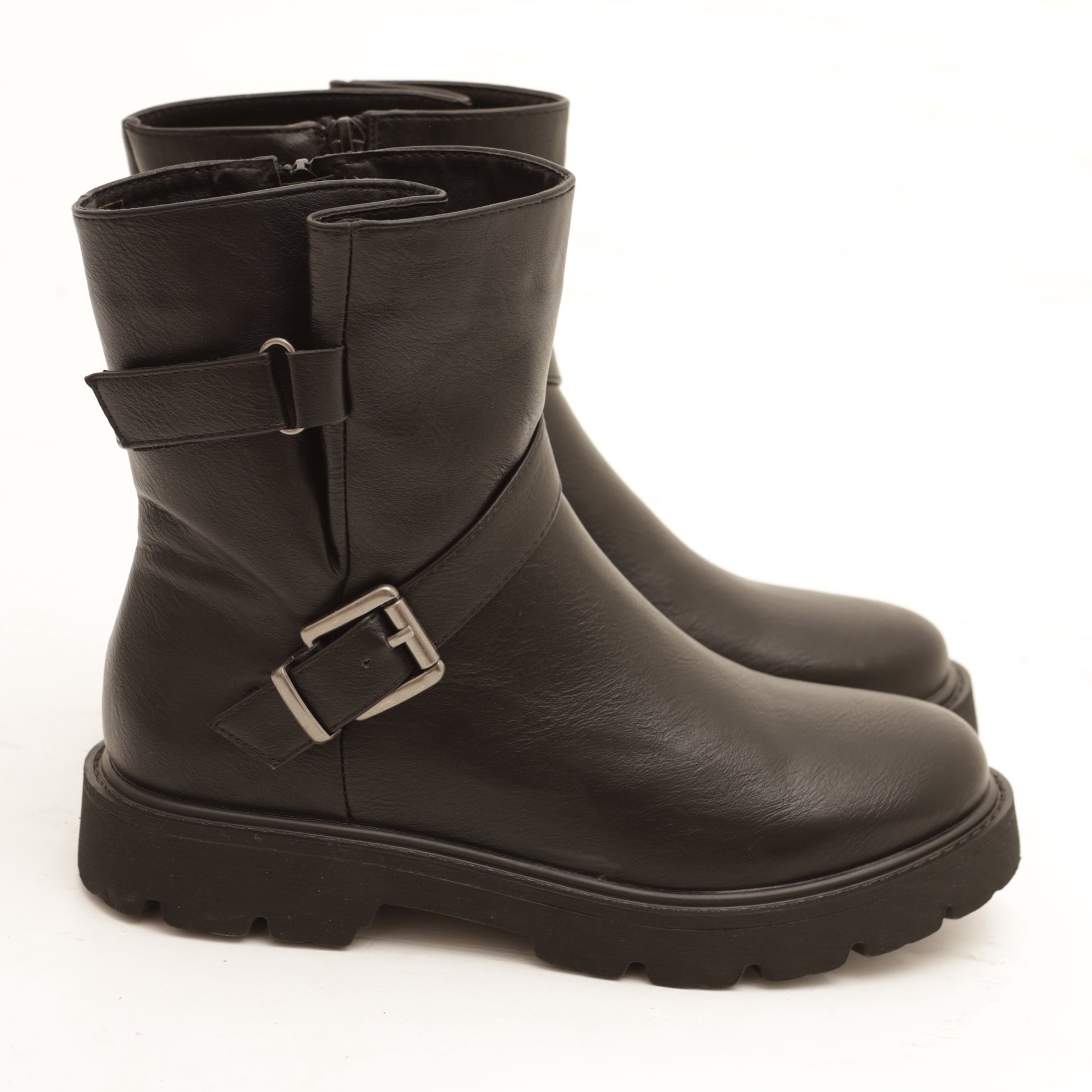 BIKER BASSO CON CINTURINO CAVIGLIA NERO