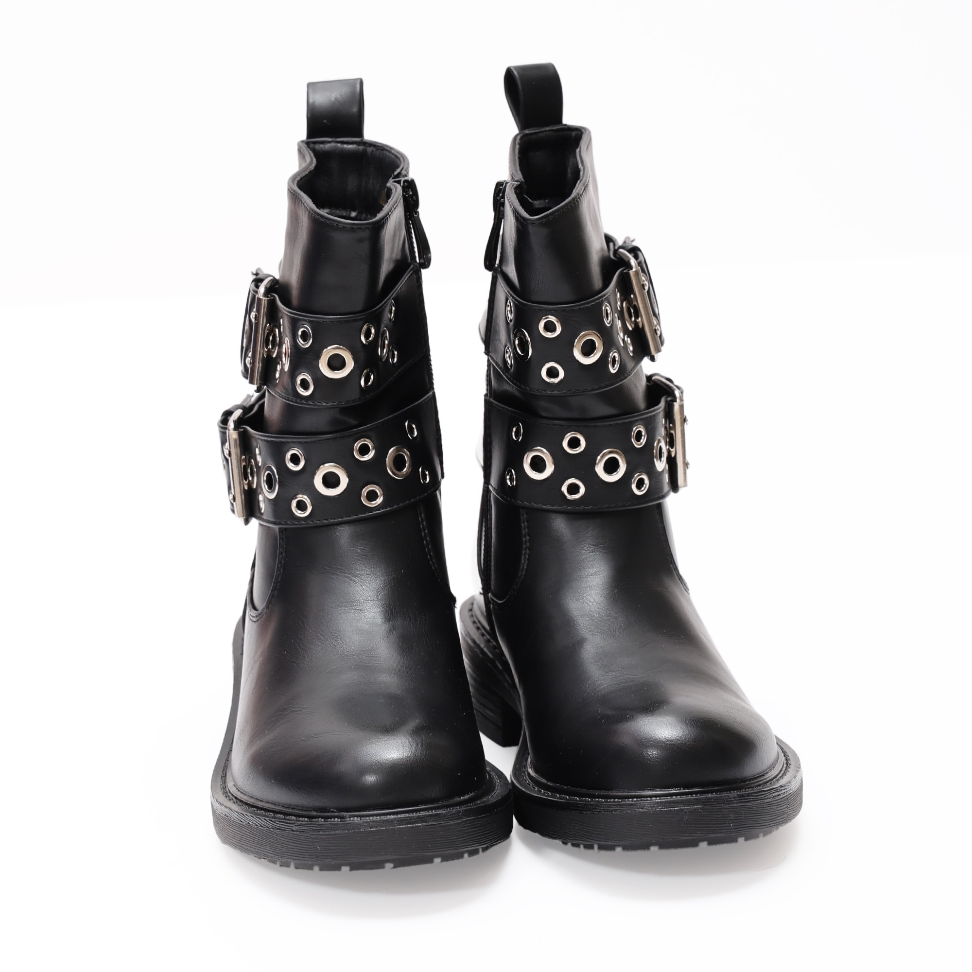 Stivaletto in simil pelle con cinturini