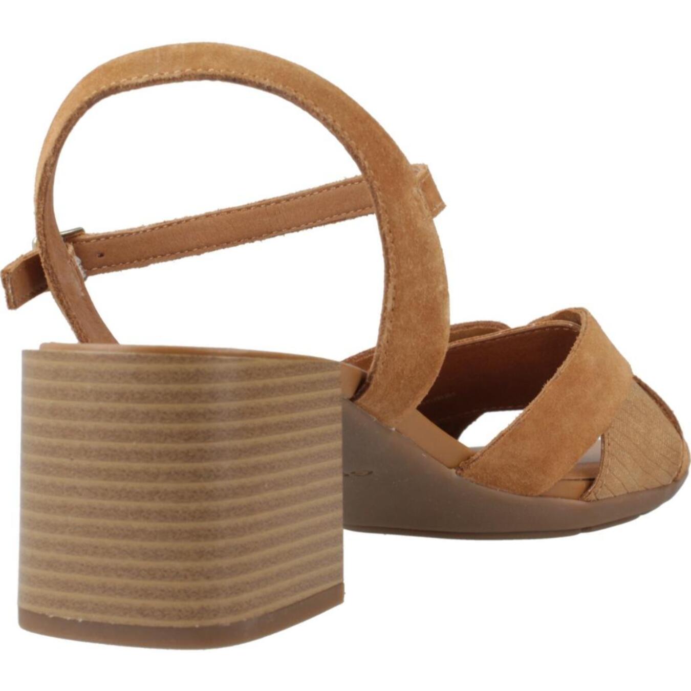 Sandalias Mujer de la marca GEOX  modelo D NEW MARYKARMEN MARRON