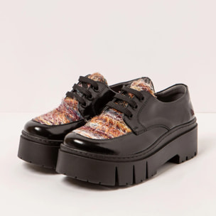 Zapatos 1765 NAPPA SHINNY BLACK-TORUN / LEEDS color Black-torun