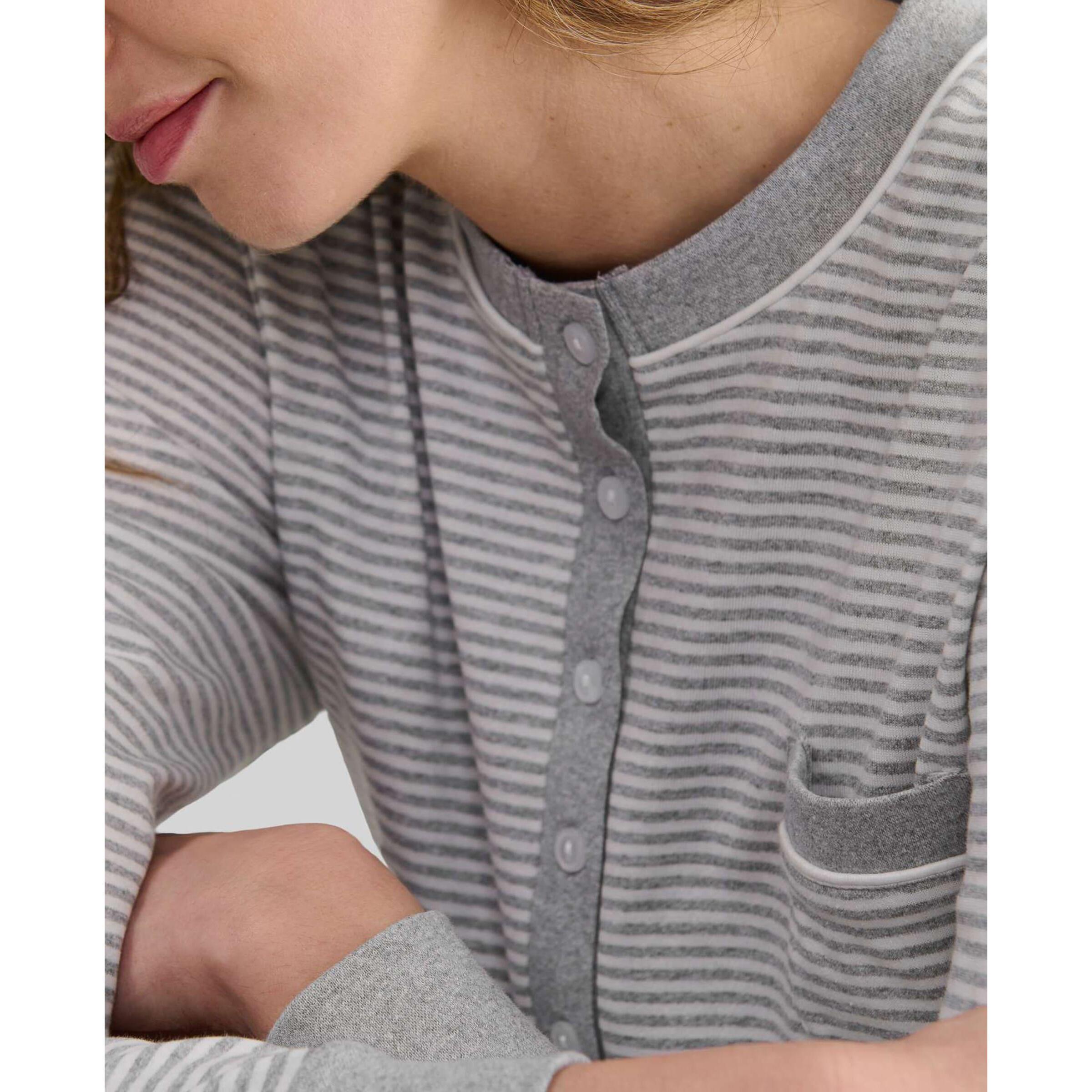 Camisón mujer de rayas escote redondo abertura de botones y manga larga