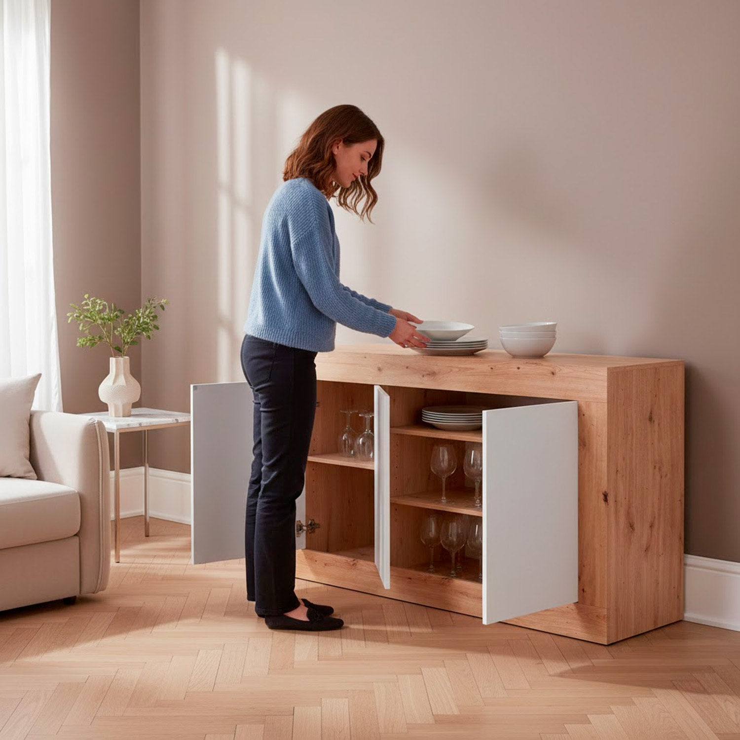 Credenza Moderna Madia A Terra Con 3 Ante Vano A Giorno E Ripiani Interni Mobile Contenitore In Melaminico Antigraffio 144x42x87 Cm Rovere e Bianco