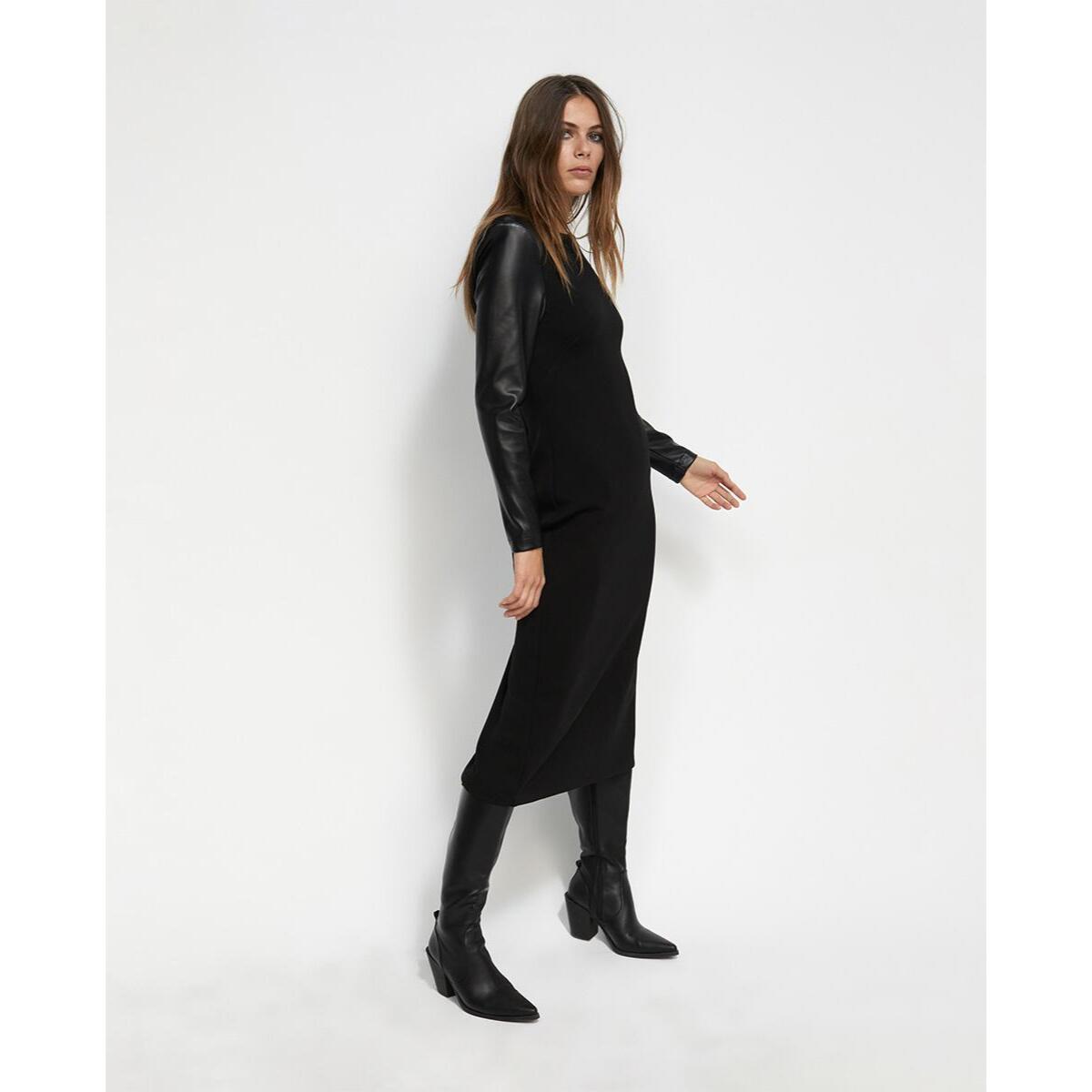 Abito midi in maglia Roma con maniche in similpelle