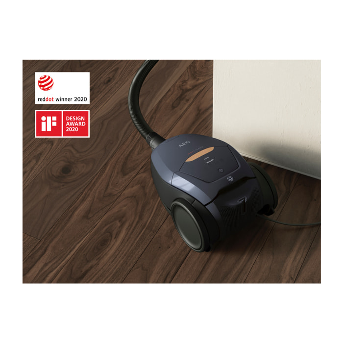 AEG Aspiradora con bolsa VX8 de 500 W y 57 dB(A) VX82-1-5DB | Reacondicionado