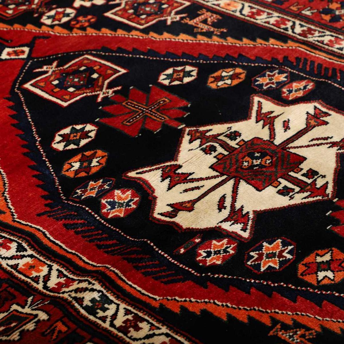 Tapis d'orient au motif oriental, noué à la main en laine, GISOLO