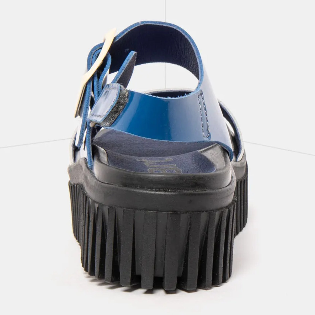 Sandalia de cuña 1578 MULTI ROYAL-CREAM/BRIGHTON color Royal-cream