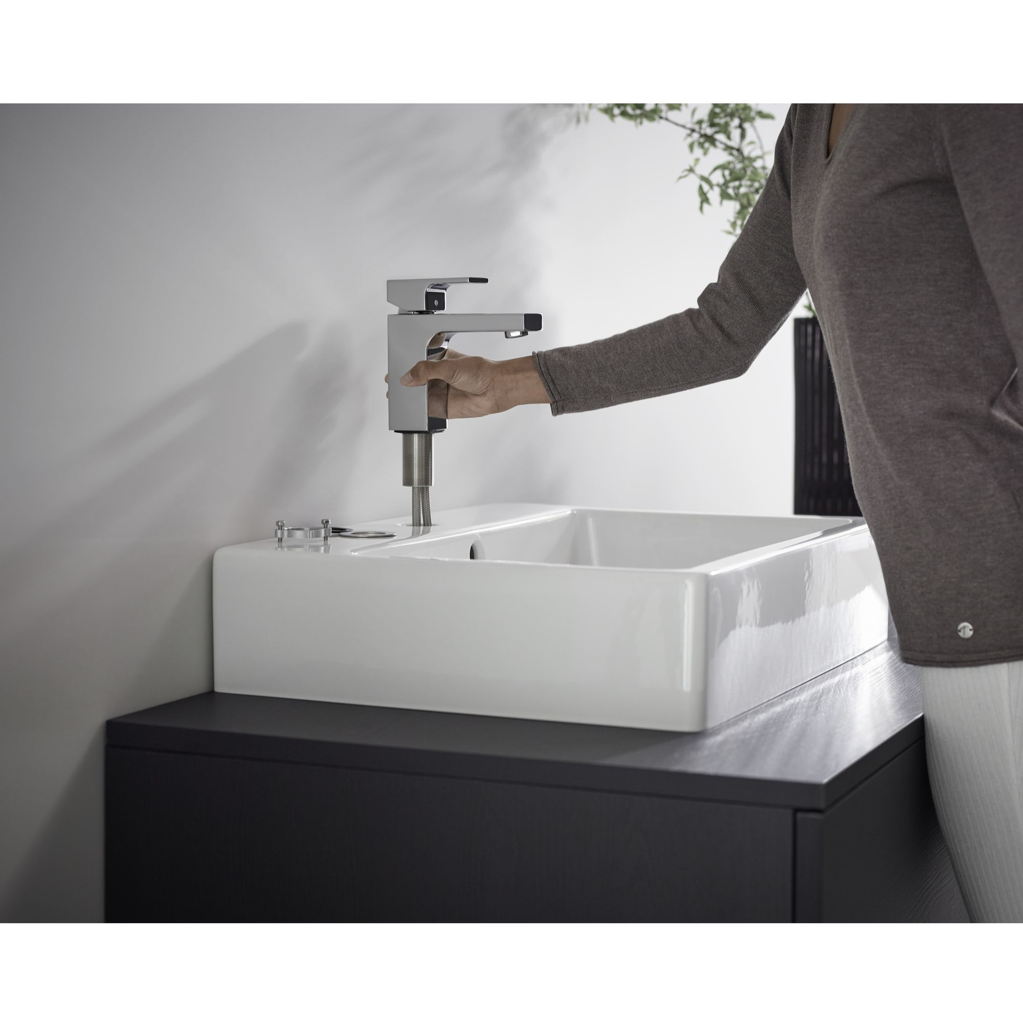 Vernis Shape Mitigeur de lavabo 100 sans tirette ni vidage chromé