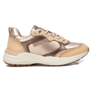 Zapatilla de piel beige