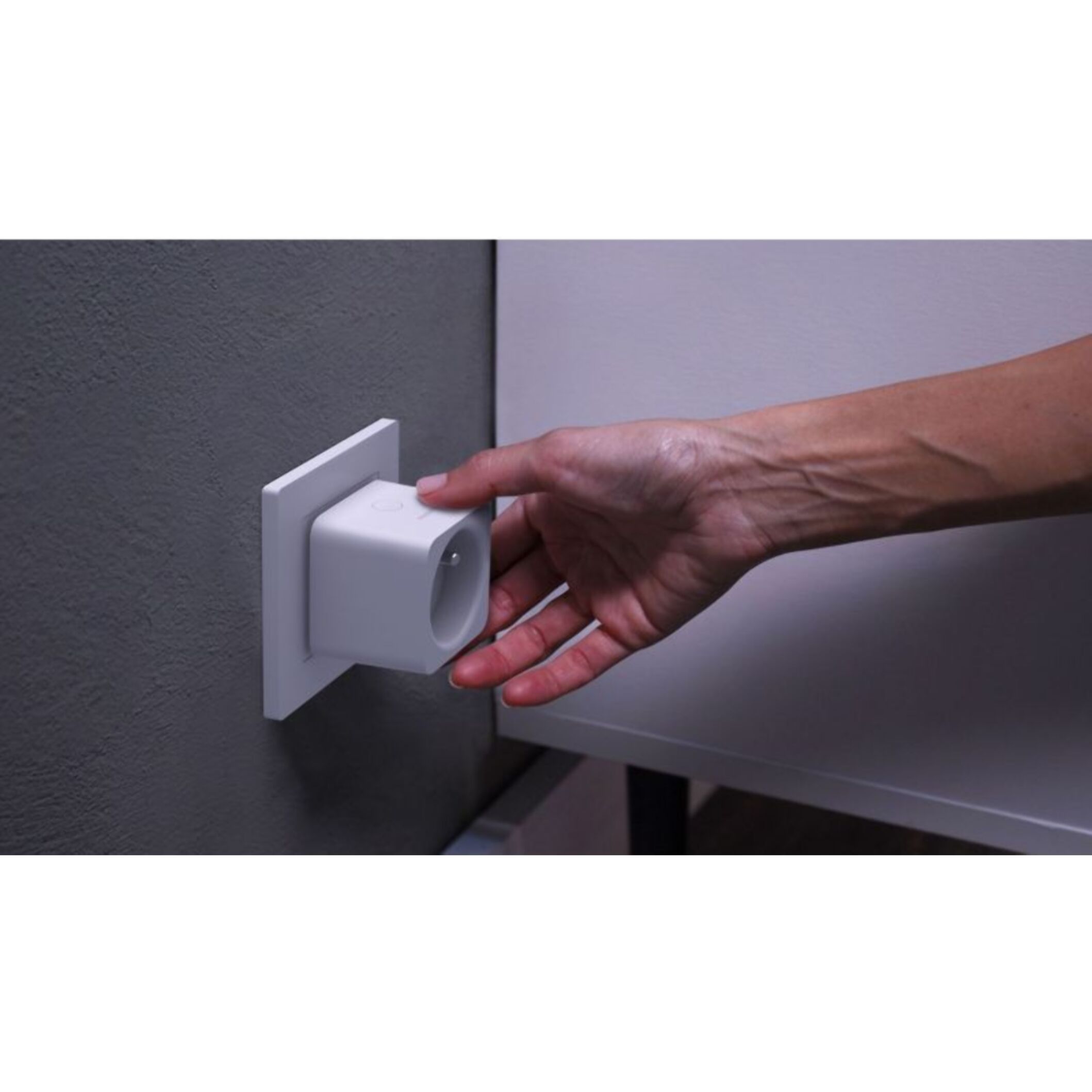 Prise connectée PHILIPS HUE Simple