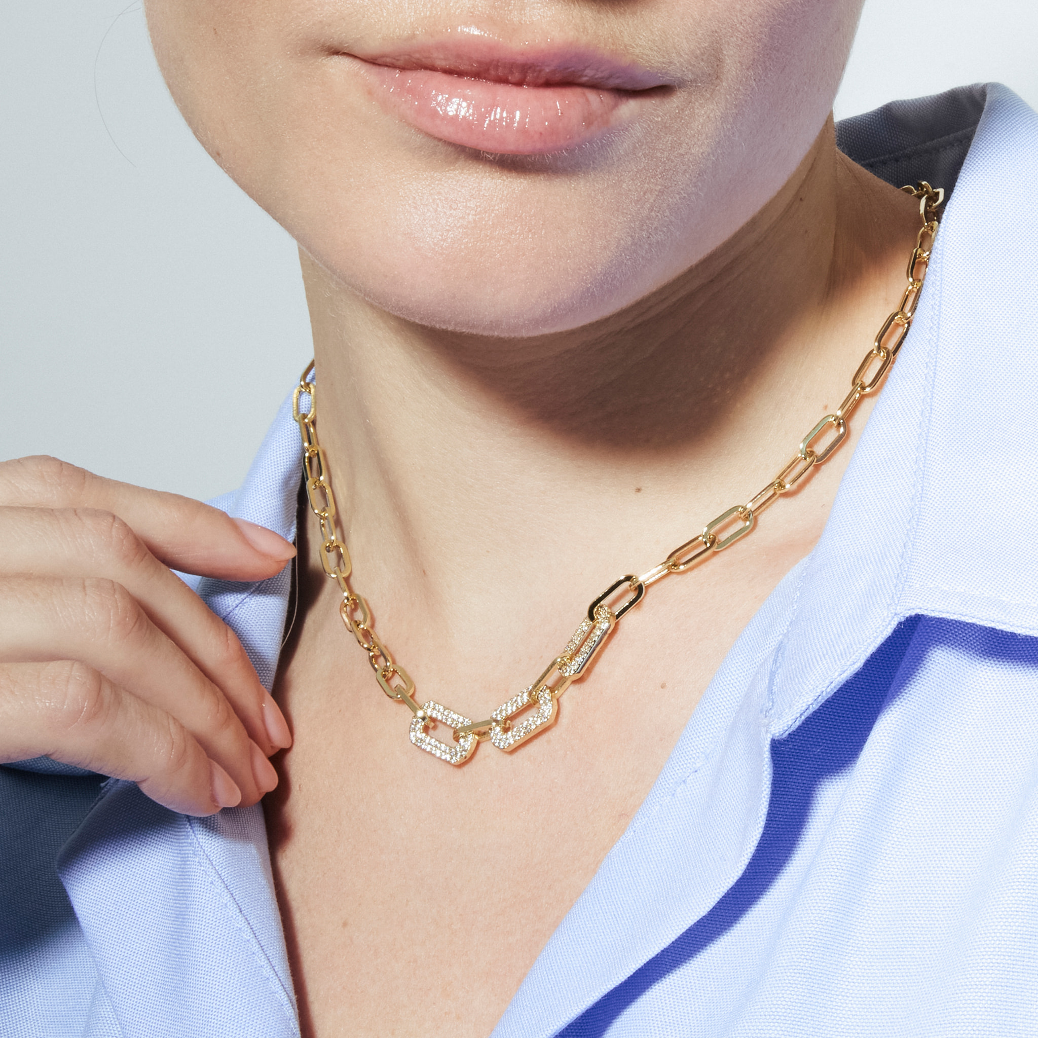 Collar Nelith acabado oro amarilo 18k