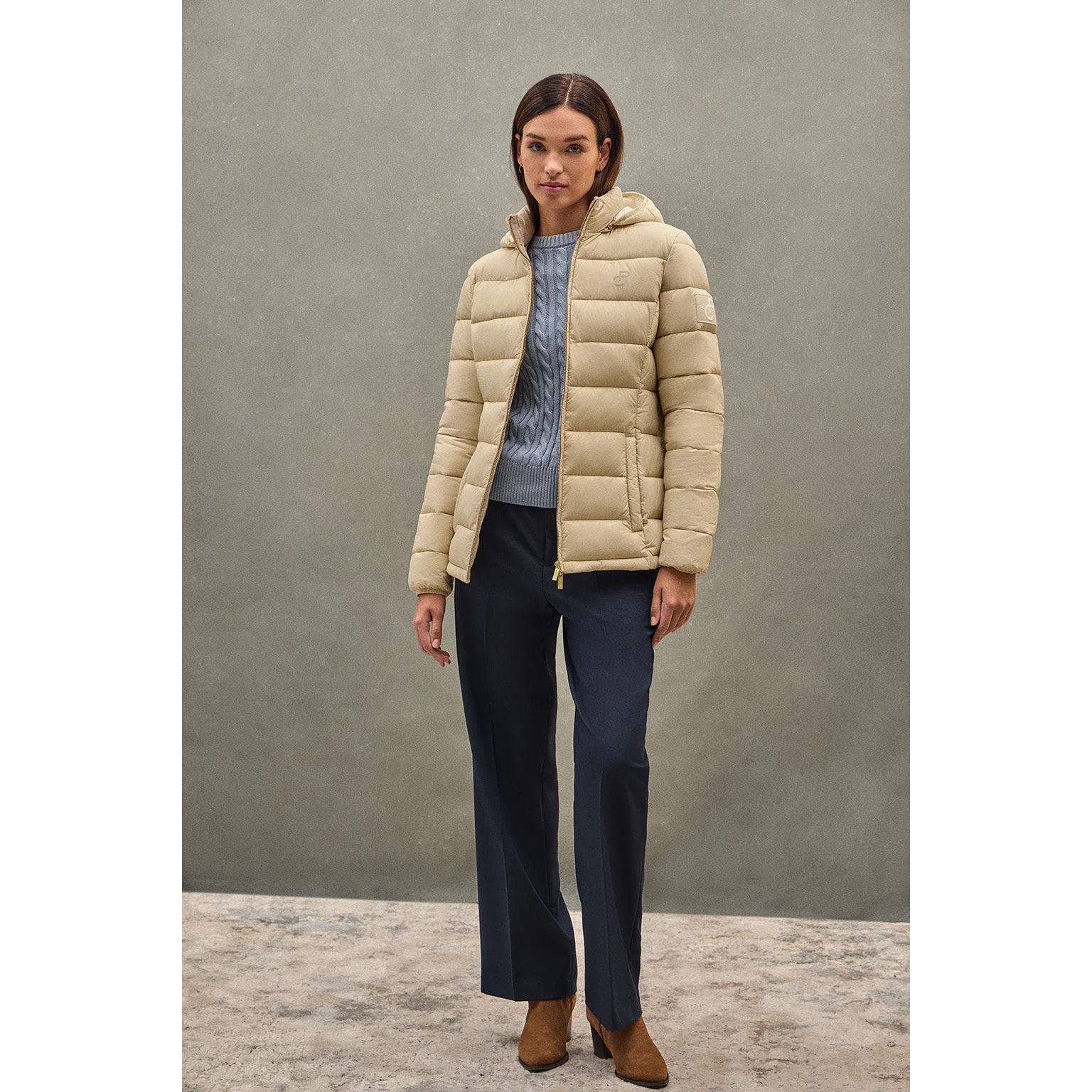 Chaqueta ultralight beige con logo Polo Club