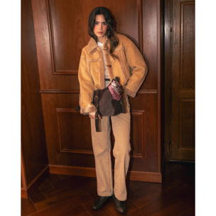 Vaqueros de tiro medio con corte recto de mujer