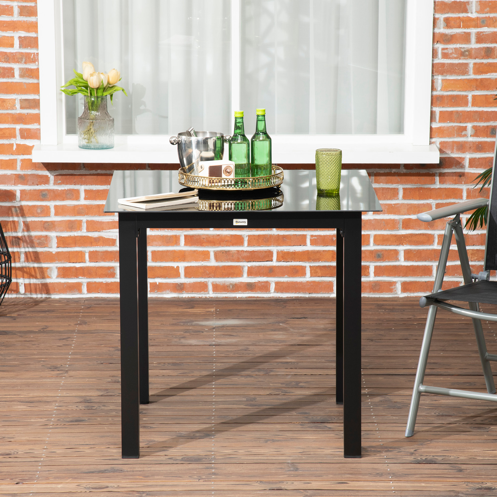 Table de jardin carrée 4 personnes dim. 80L x 80l x 74H cm alu. plateau verre trempé noir