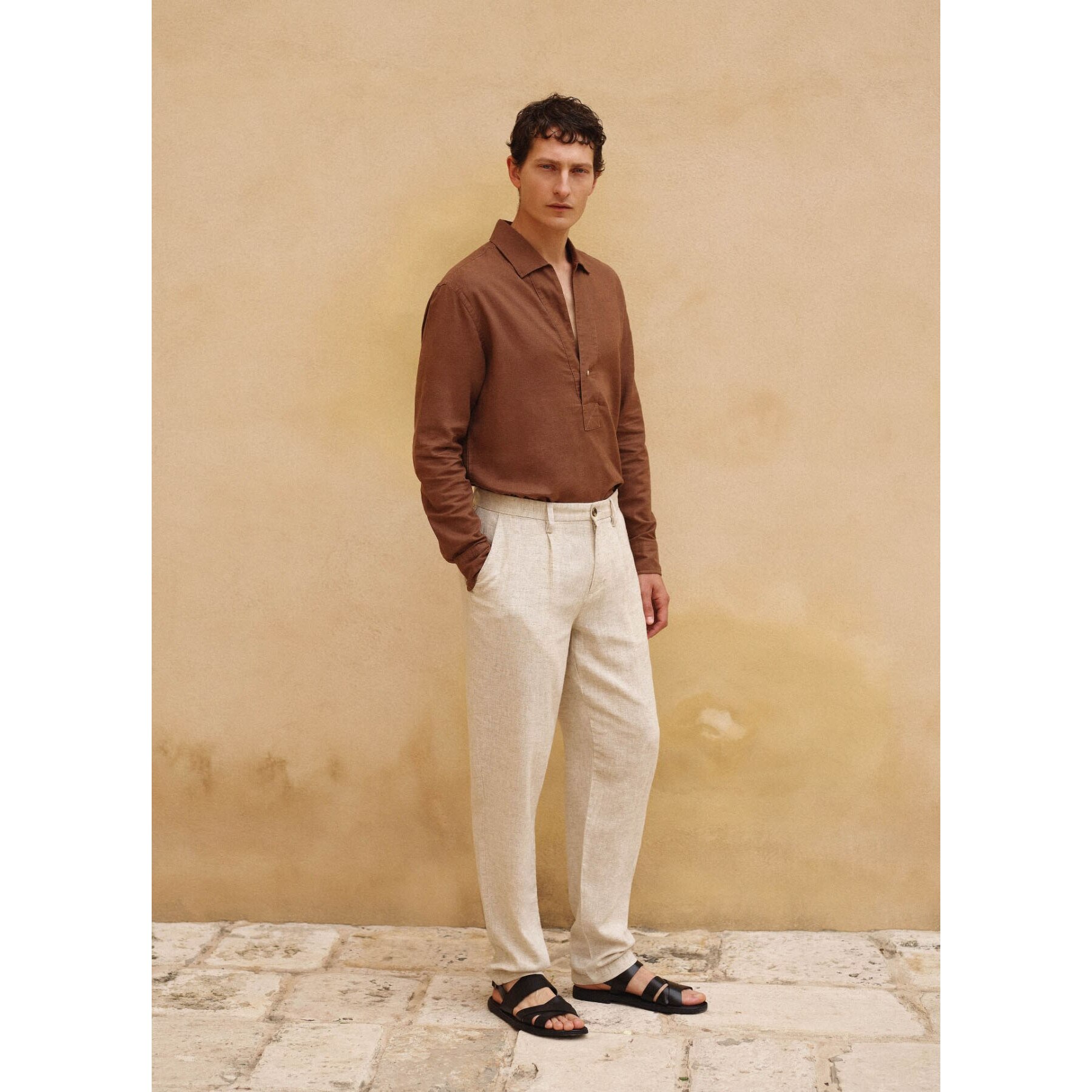 Pantalone chino in lino