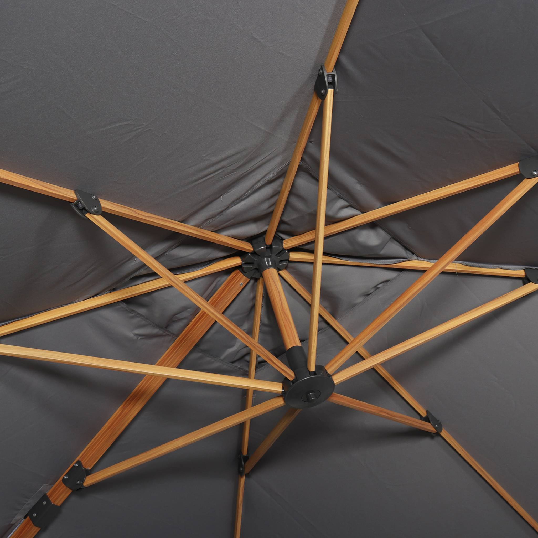 Parasol déporté carré 3x3m, mât effet bois + dalles à lester 50x50cm FALGOS + BASE 50