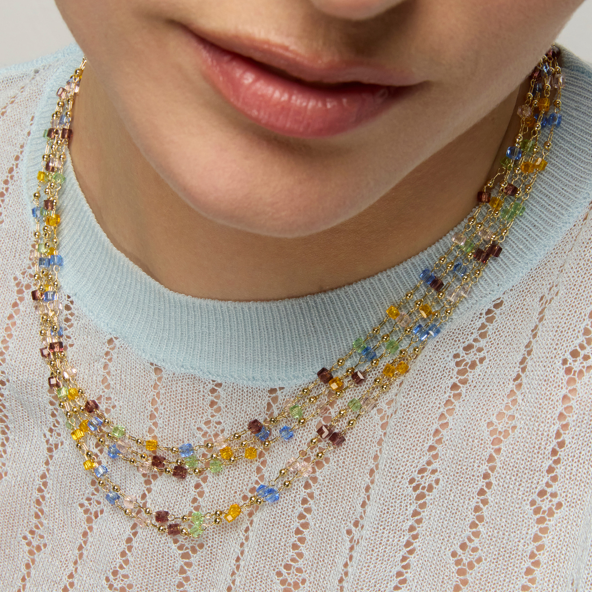 Collar Goben acabado oro amarillo 18k