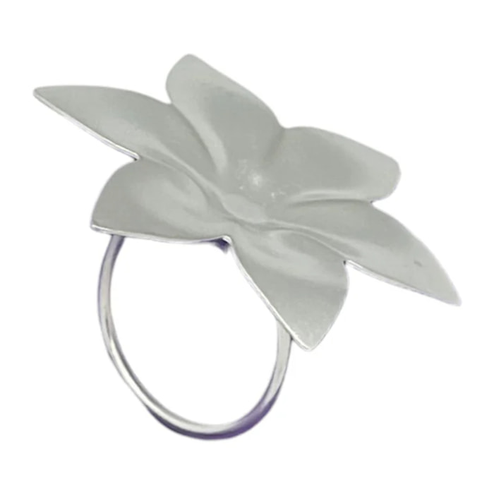 Anillo flor de laton en 3D plata 10µ