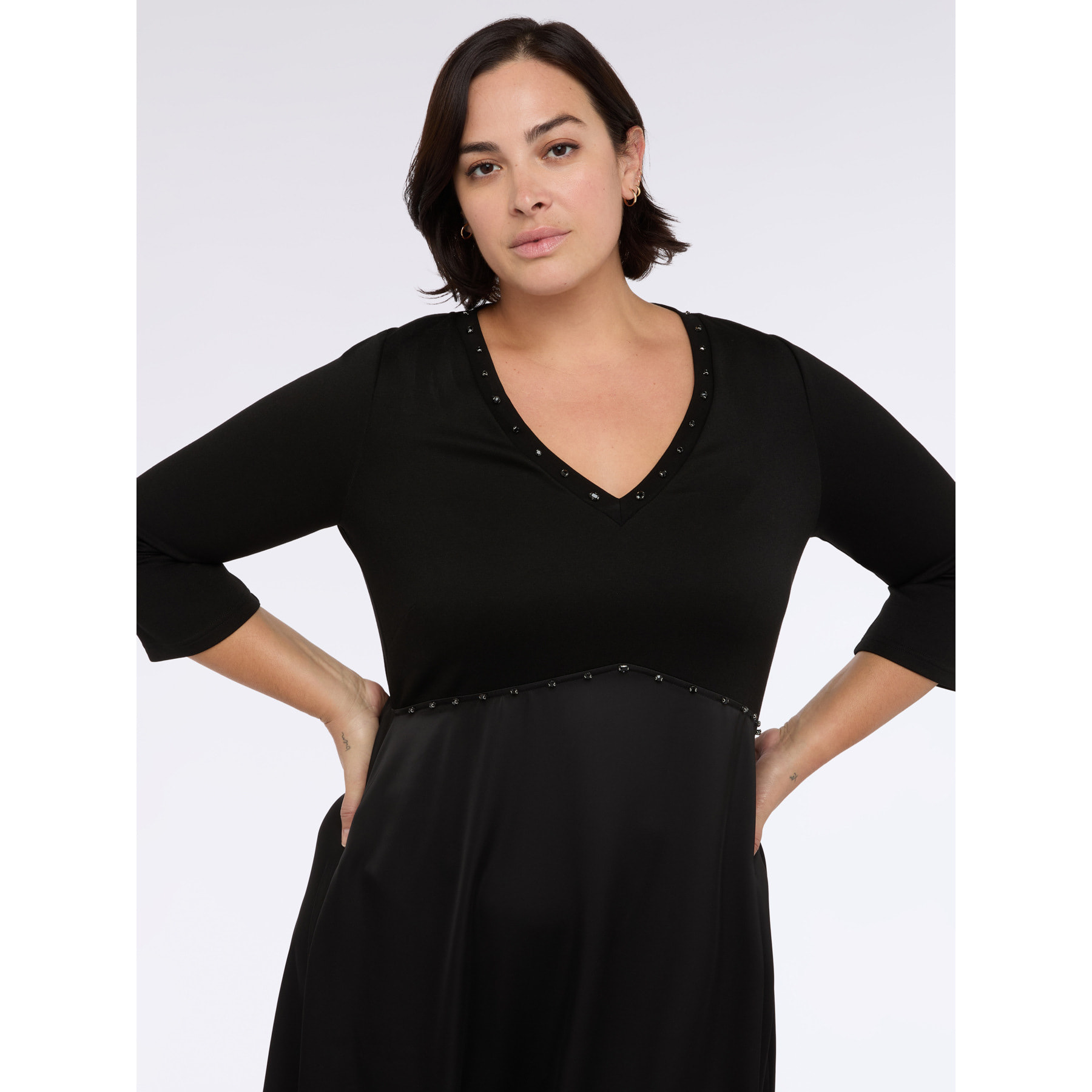 Fiorella Rubino - Vestido PRETTY híbrido con escote en V - Negro