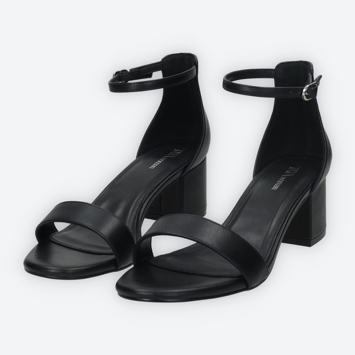 Sandali Donna Tata Italia Nero