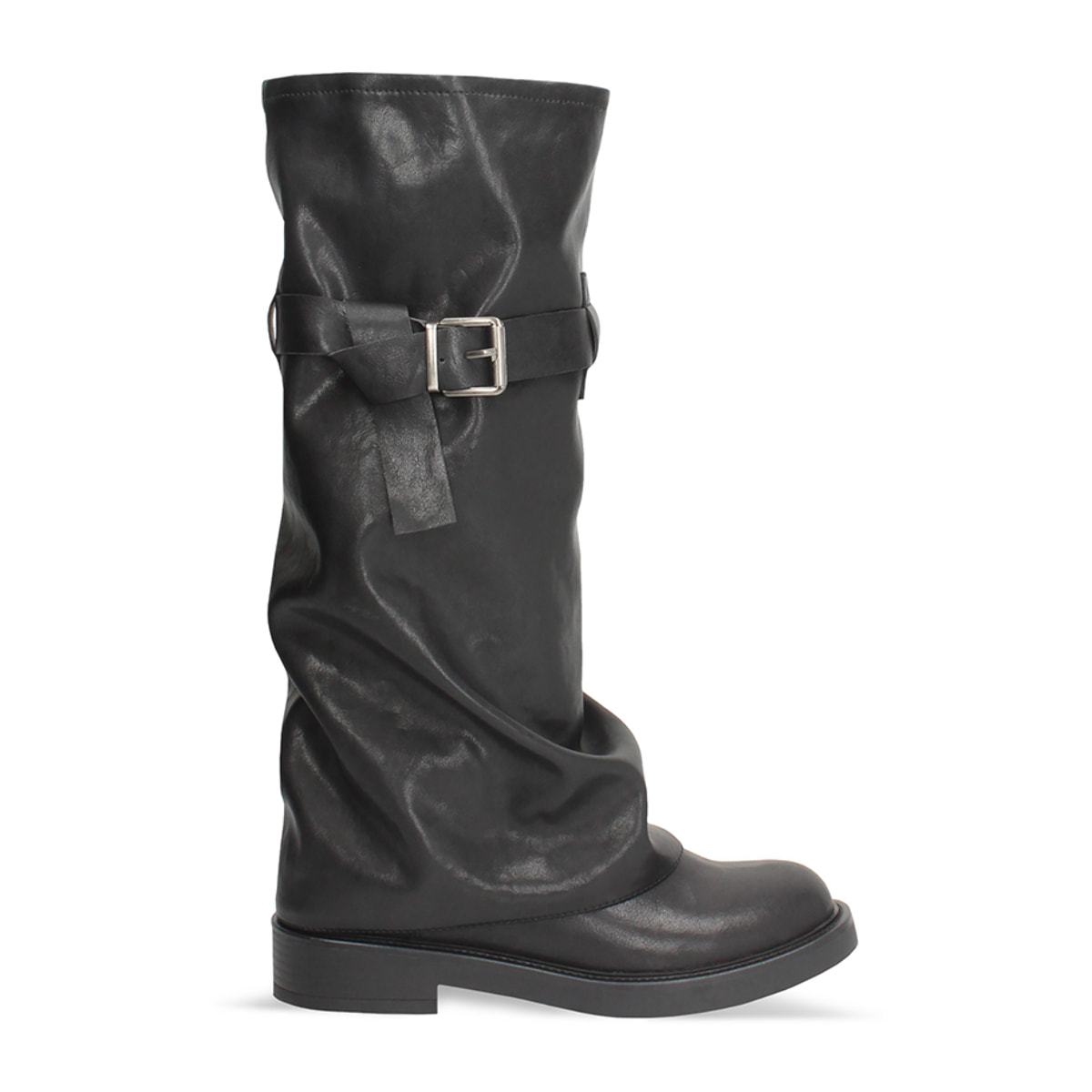 Biker nero con gambale sceso
