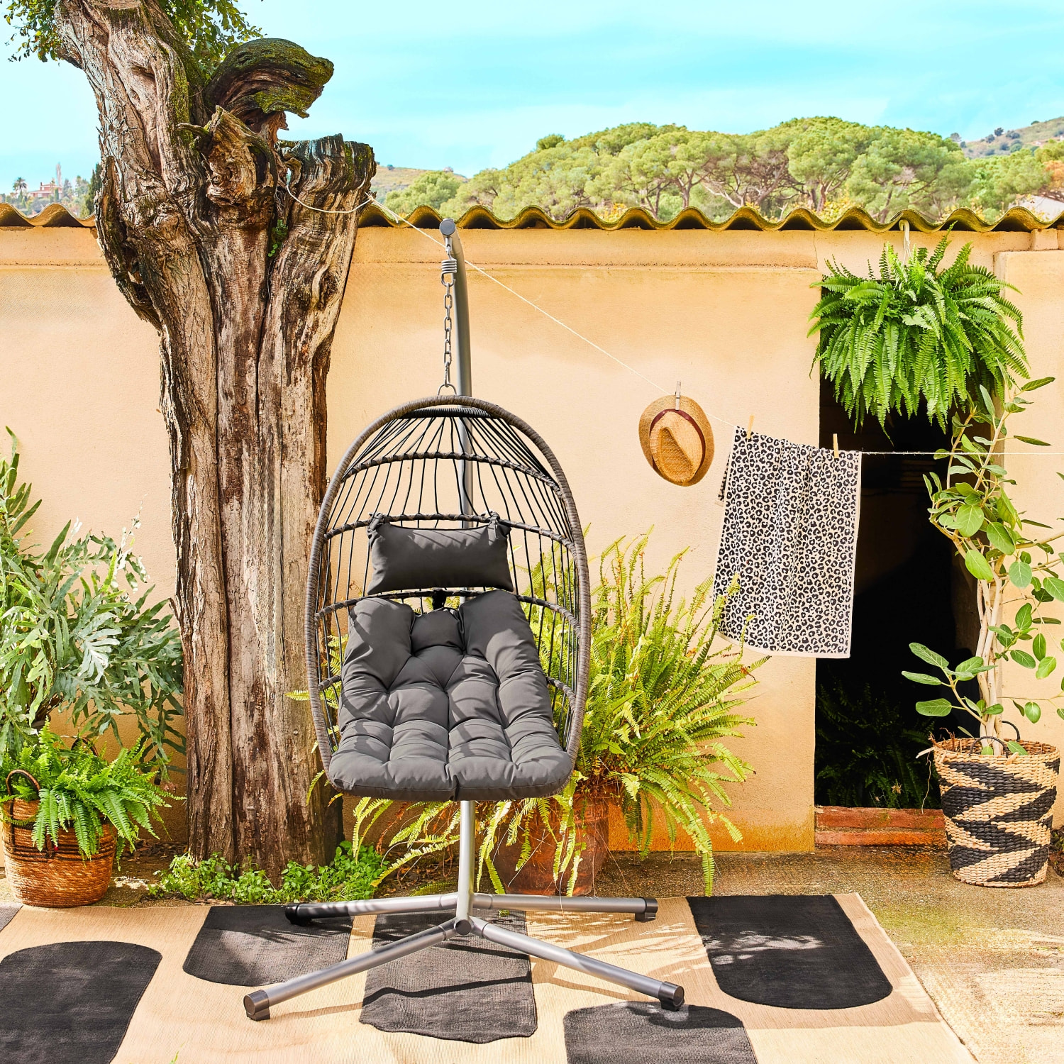 Oeuf suspendu acier osier coussin inclus TOSCANA