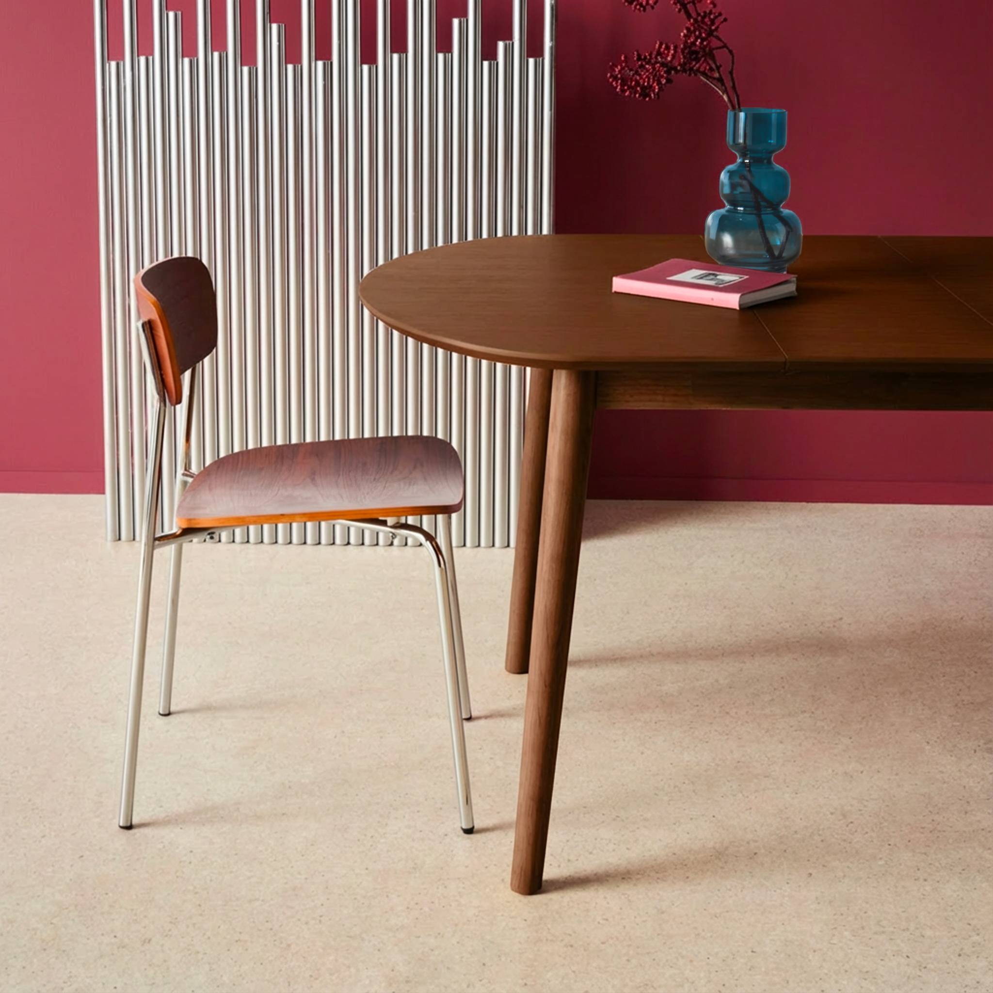 Table à manger ovale extensible bois d'hévéa et placage chêne noyer 4-6 places - 110 / 140 x 100 x 75 cm - Lisa