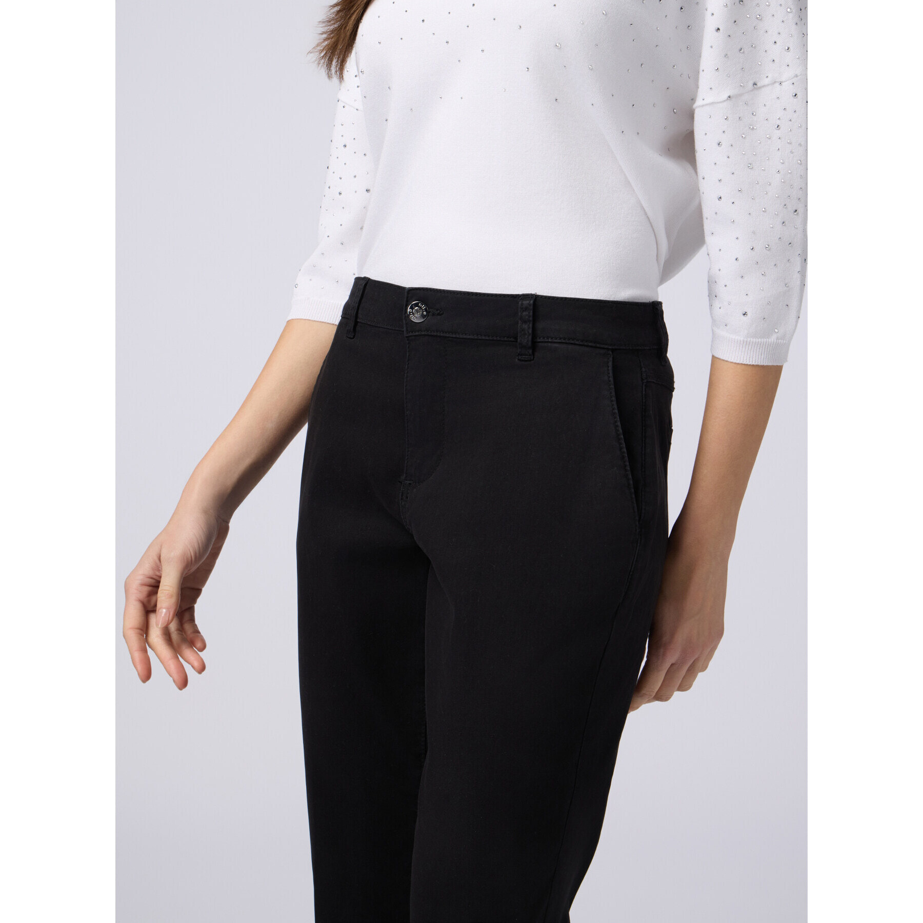 Oltre - Pantalón chino en tejido tencel - Negro