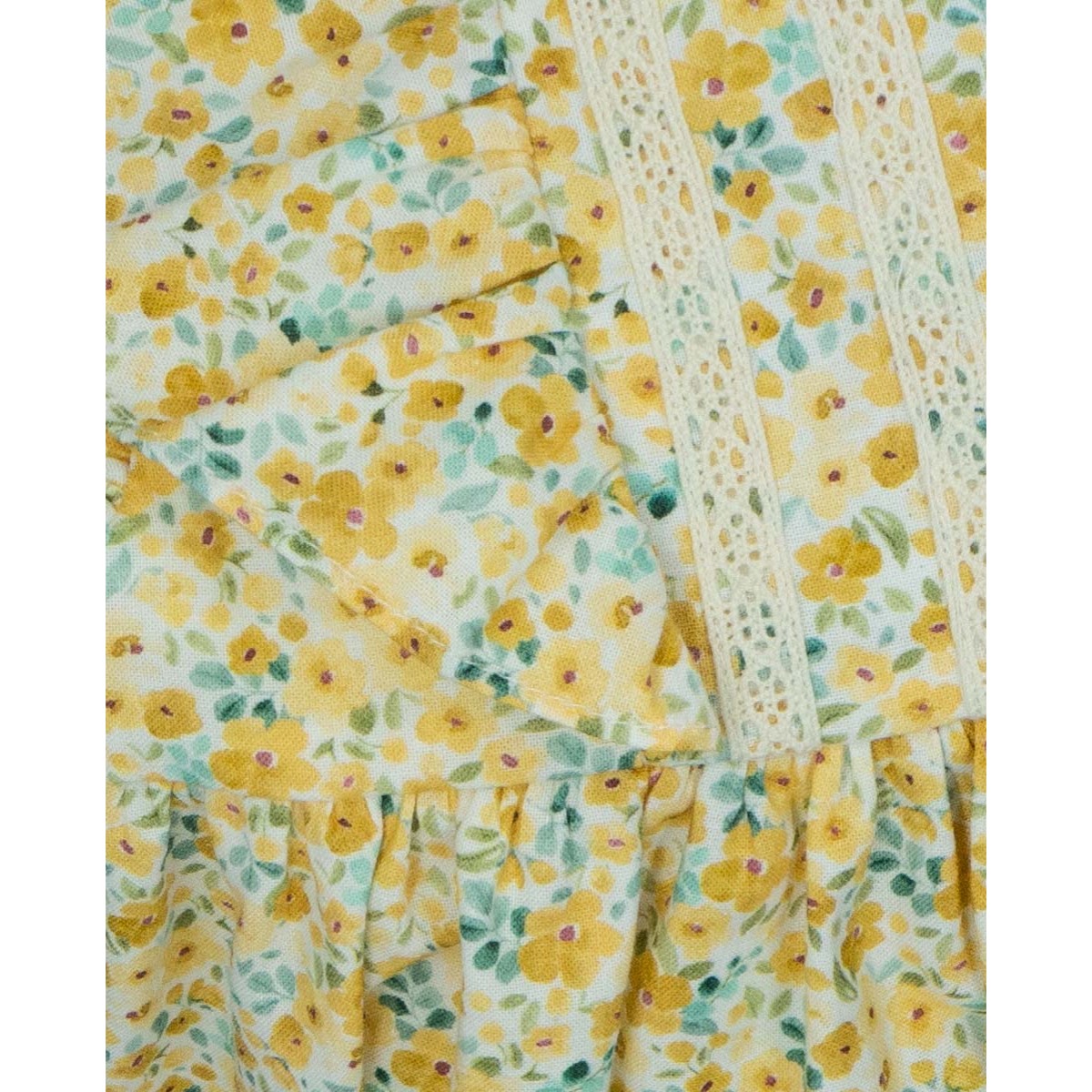 VESTIDO CON VOLANTE DE FLORES AMARILLO