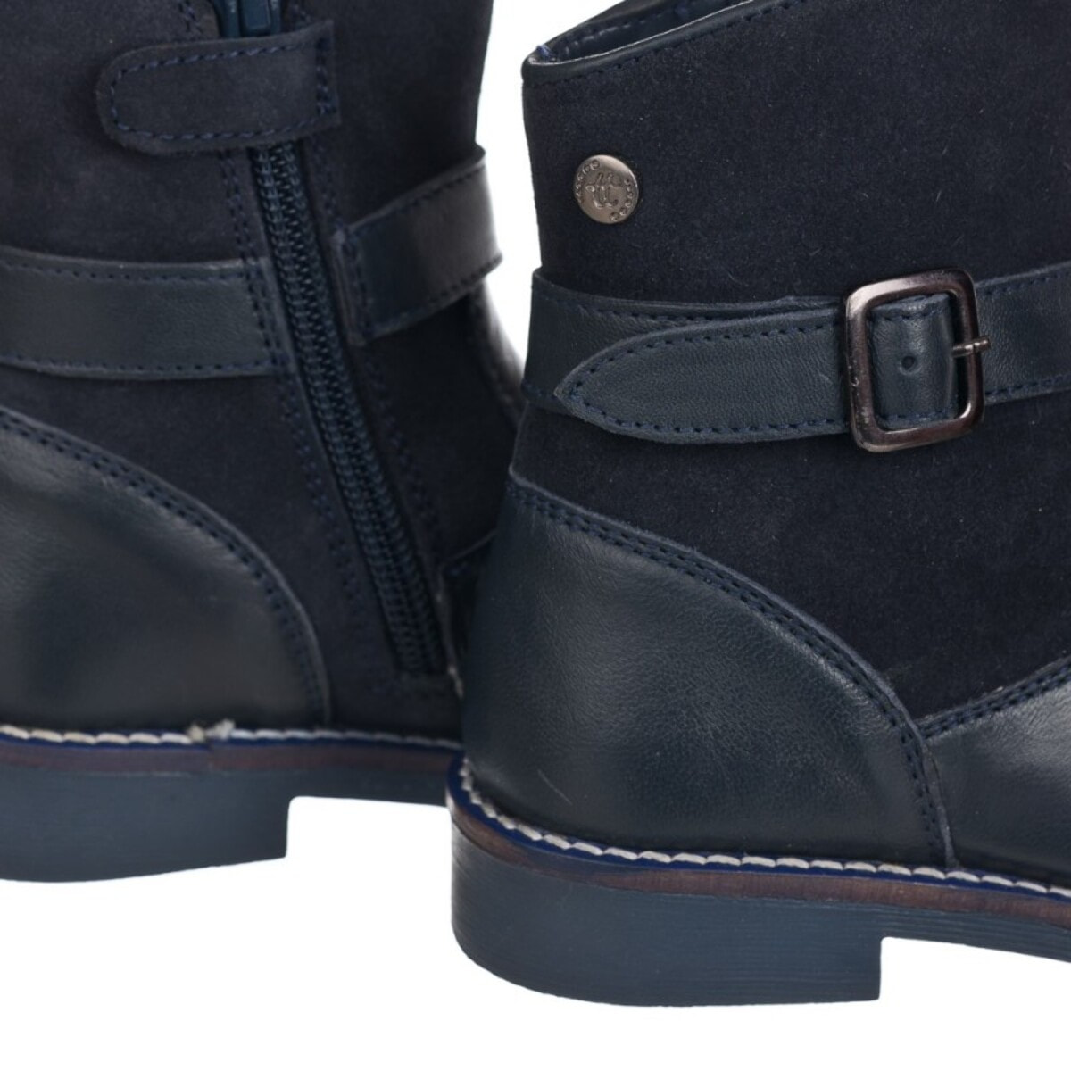 Botin con hebilla - un clasico