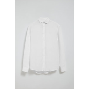 Camisa blanca de lino garment dye con monograma bordado