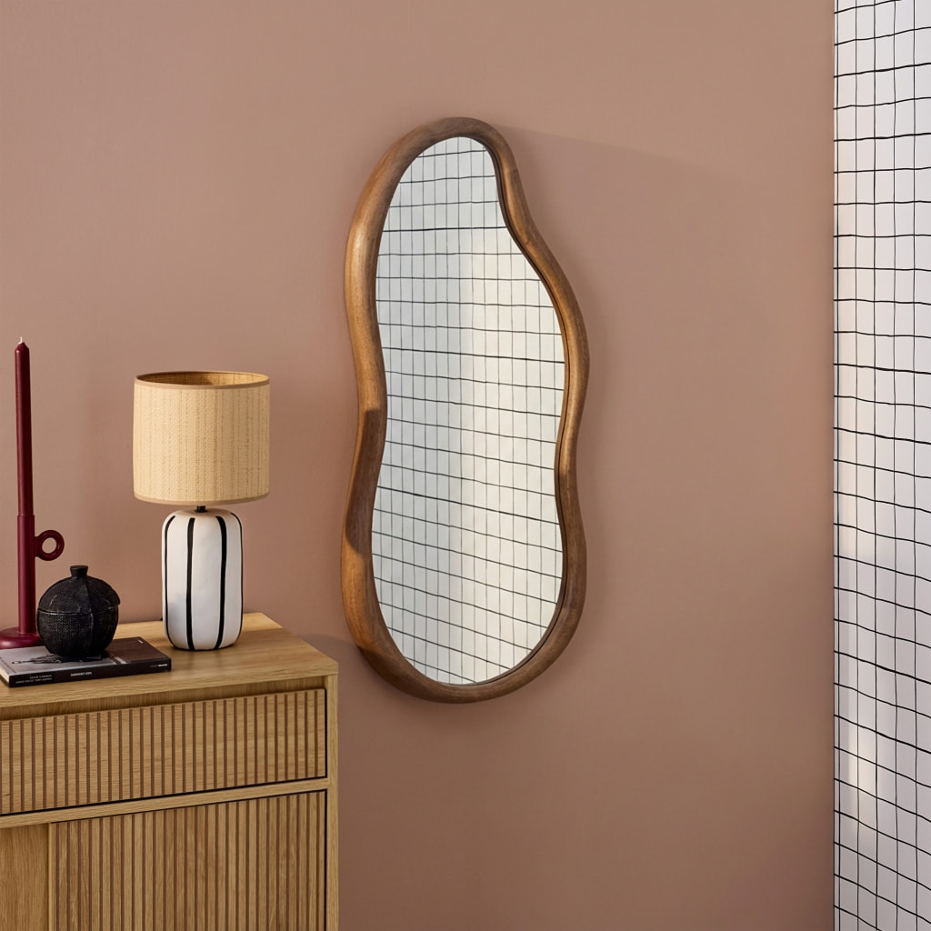 Miroir organique AUSTIN en bois d'hévéa. couleur noyer. 70 cm