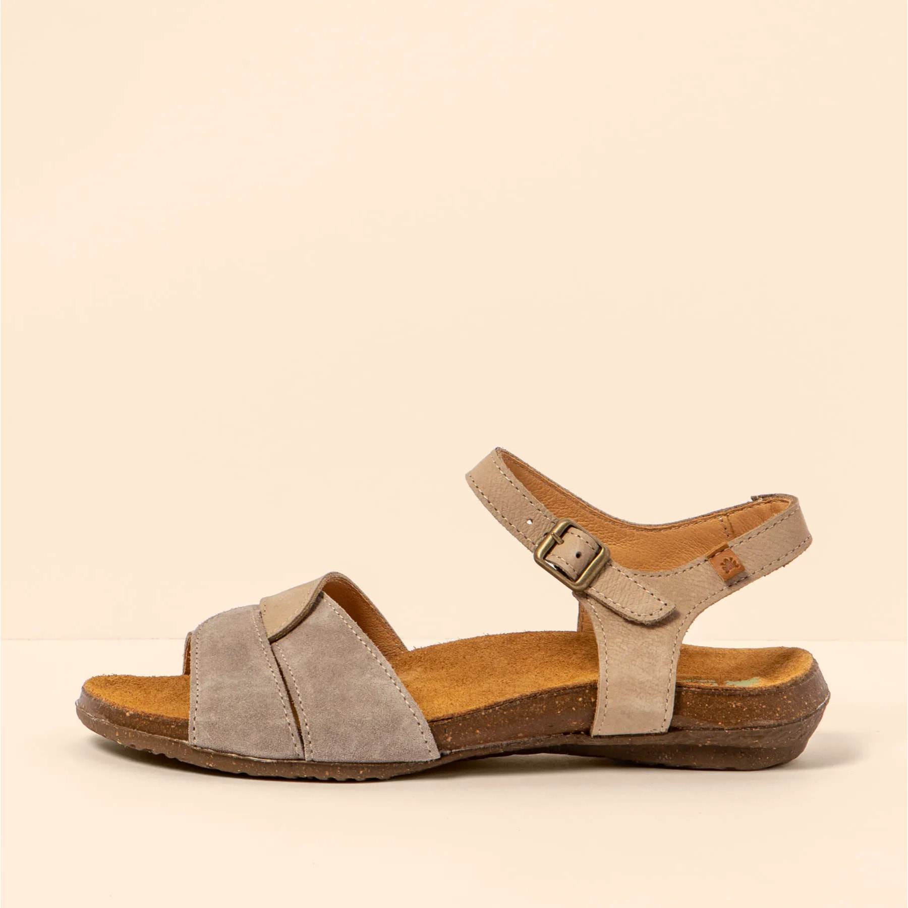 Sandalias N5557 PLEASANT-SILK SUEDE PIEDRA / WAKATAUA color Piedra