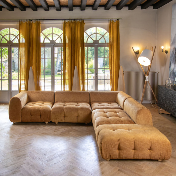 Canapé 5 places en velours ocre TWIGGY