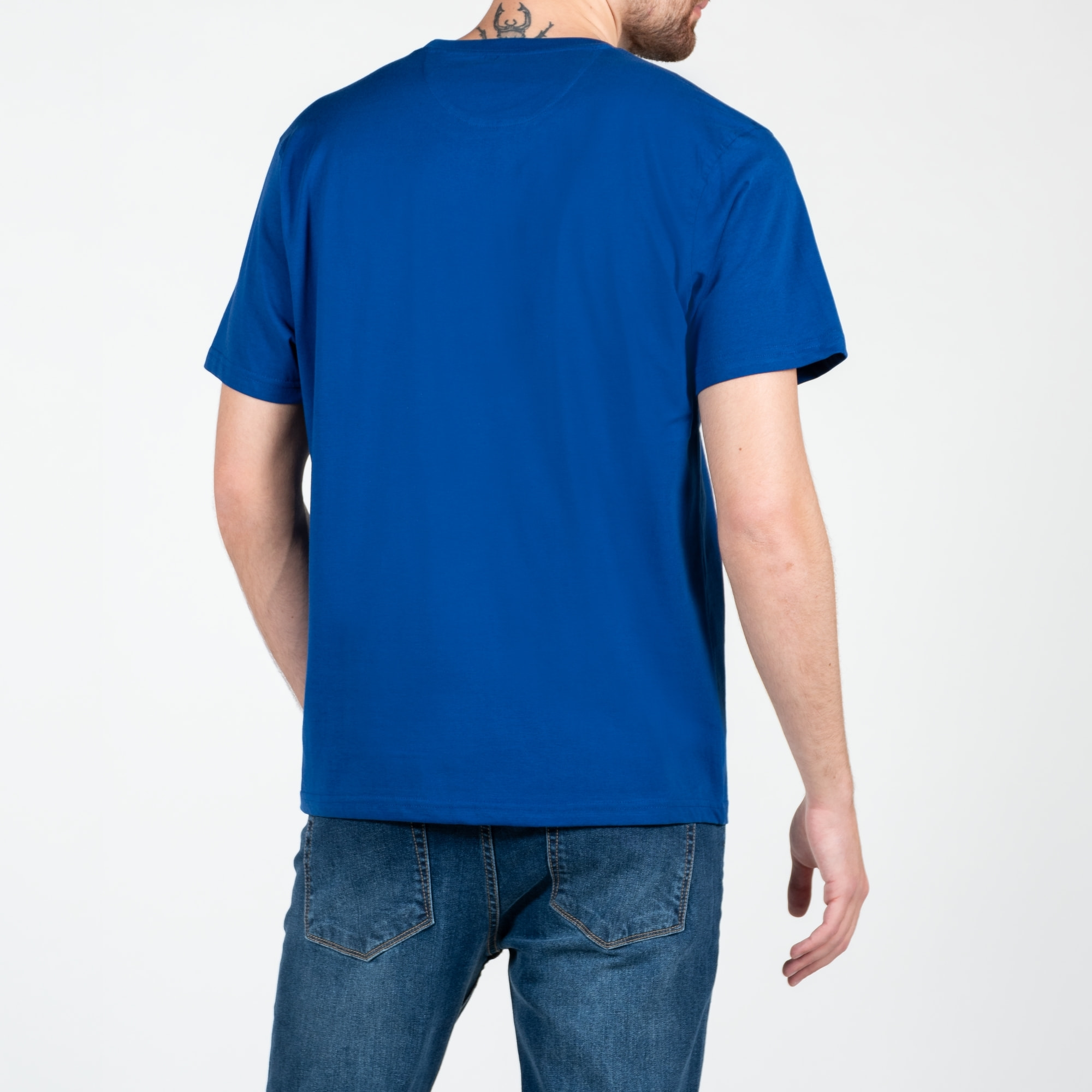 T-shirt basic con logo ricamato