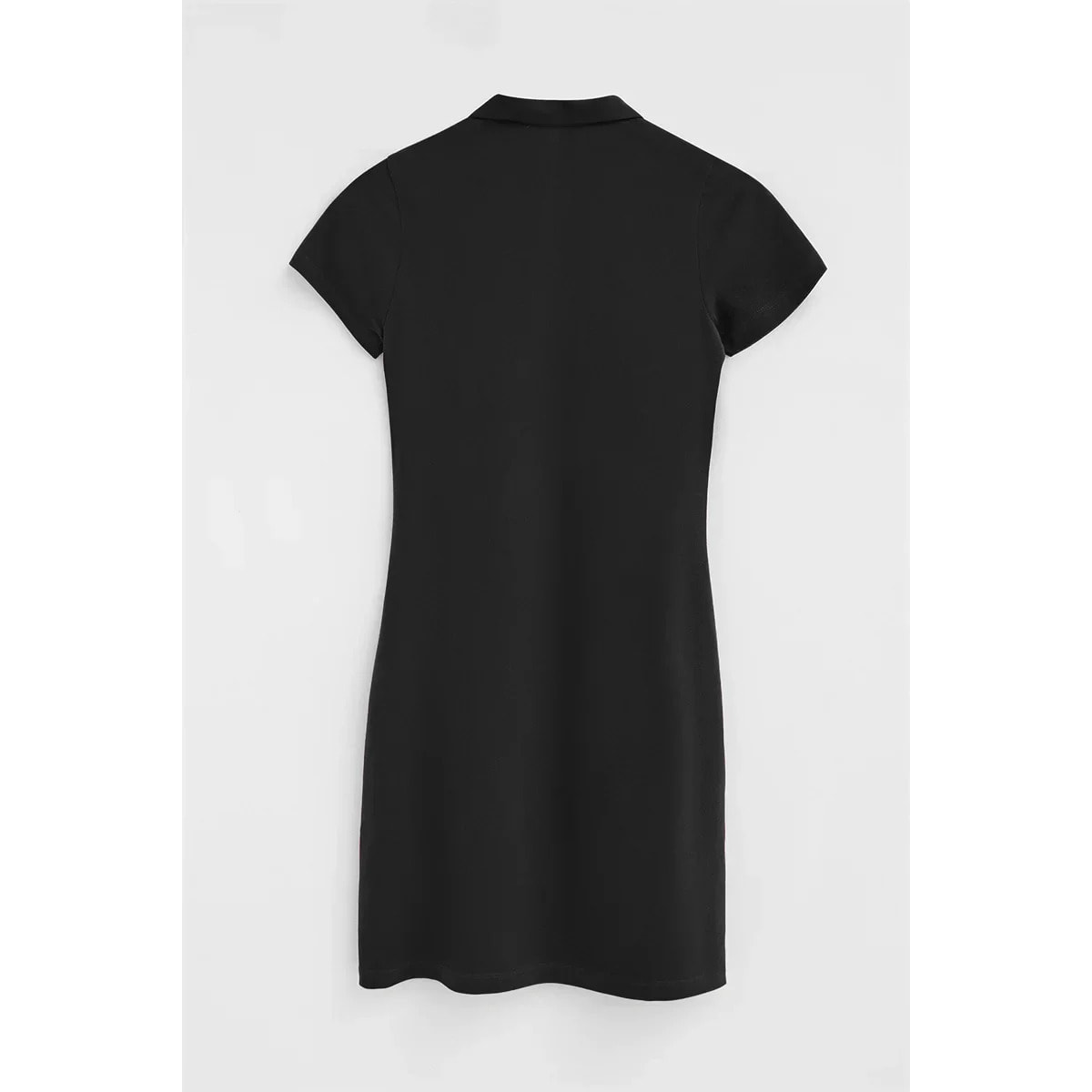 Vestido corto negro de manga corta con cuello polo y logo Rigby Go
