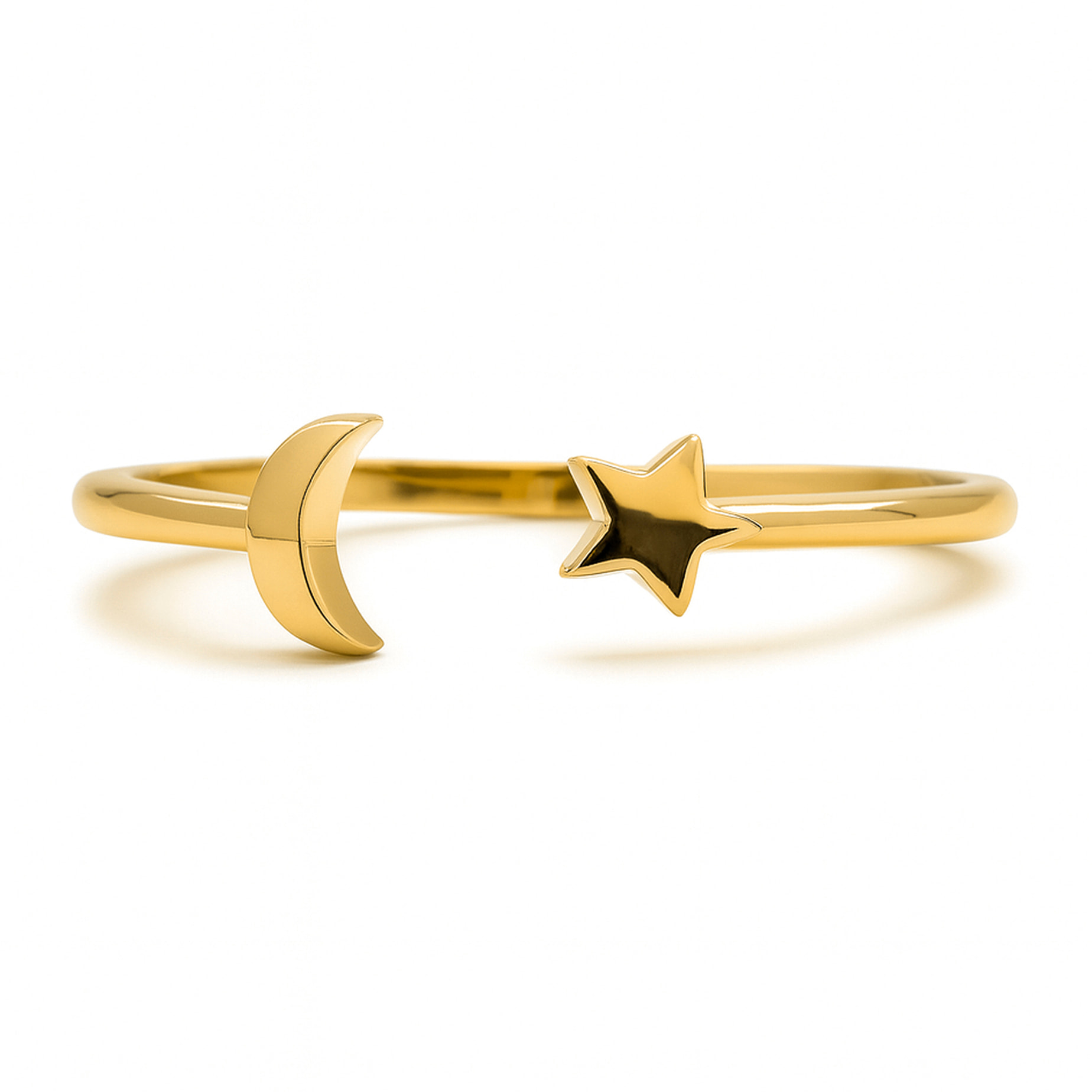 Anillo acabado en oro amarillo de 18K