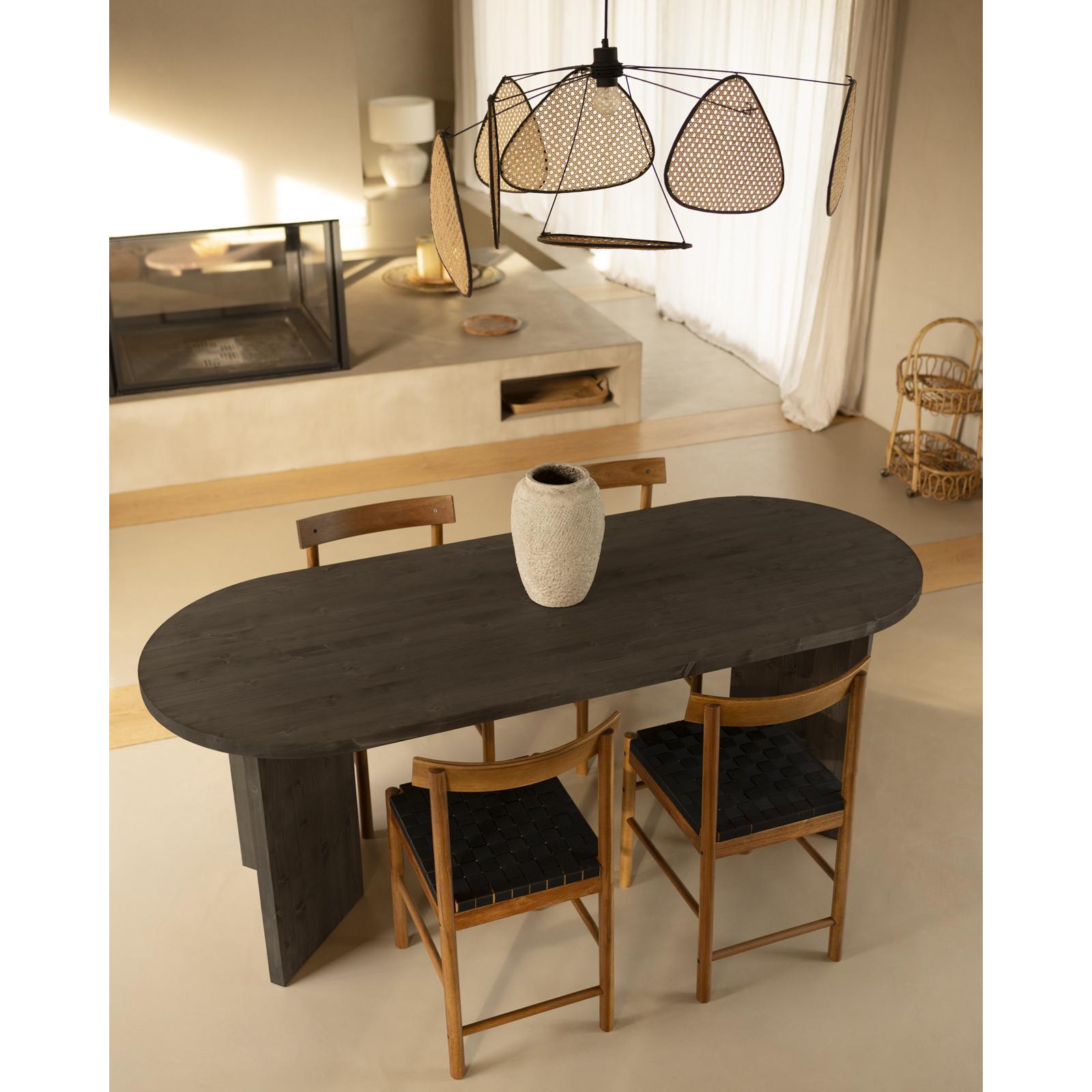 Mesa de comedor de madera maciza en tono negro de varias medidas