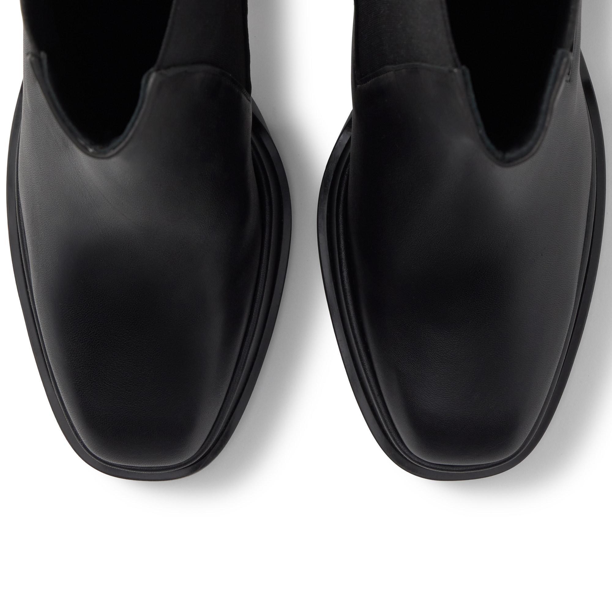 Botín de tacón Bimba en napa con cierre elástico