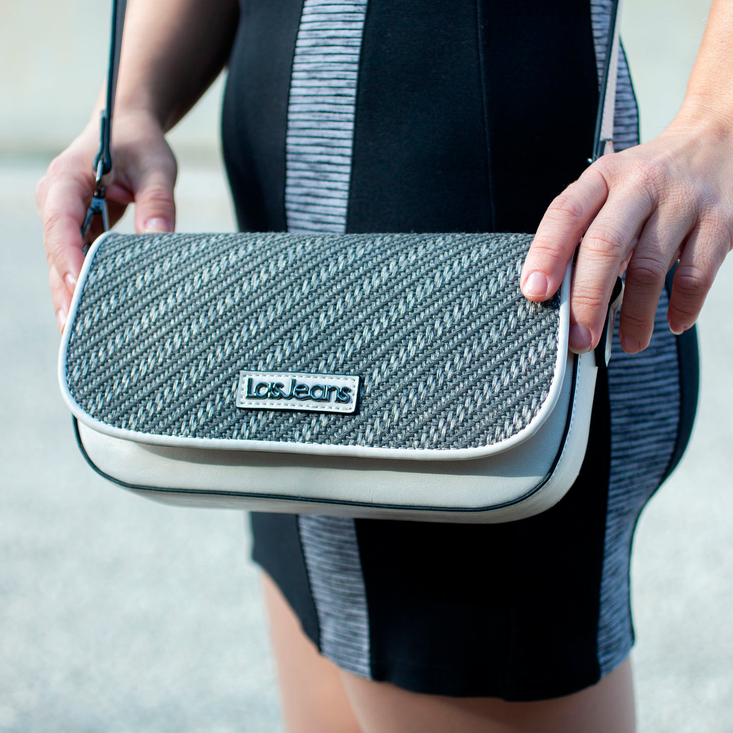 Bolso Bandolera Lois Chancellor Negro