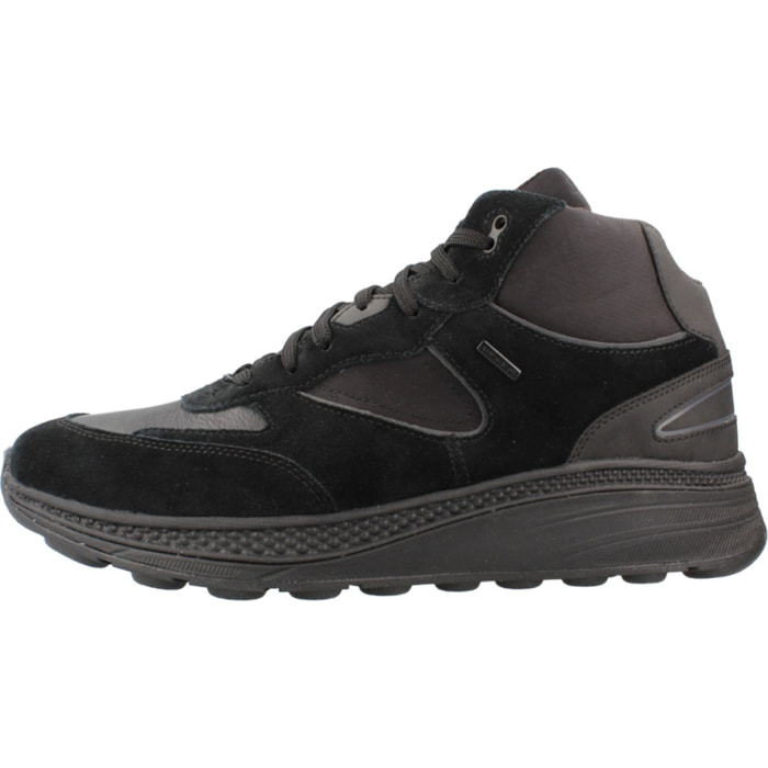 Botines Hombre de la marca GEOX  modelo U SPHERICA ACTIF X1 NEGRO