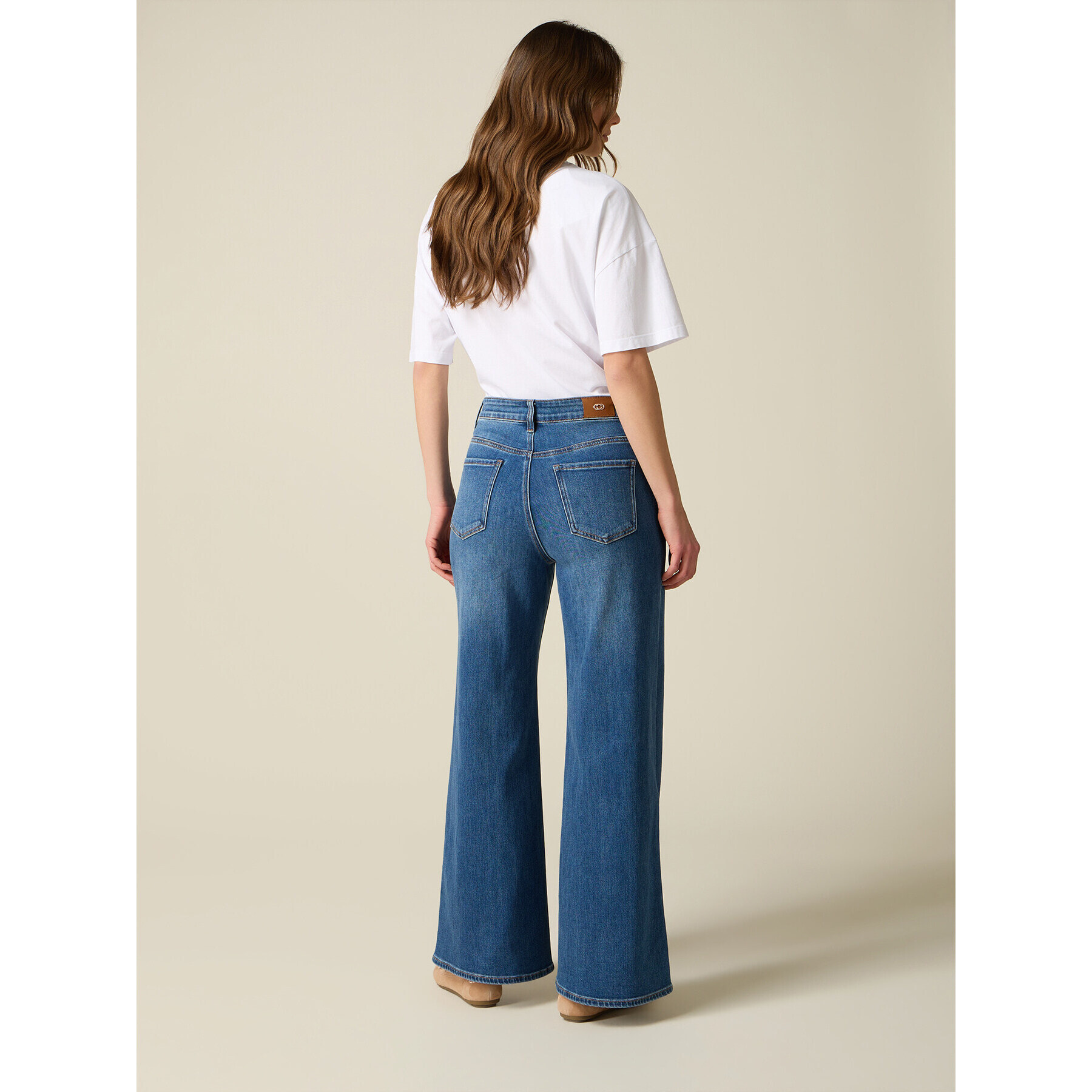 Oltre - Jeans palazzo con catena gioiello - Blu