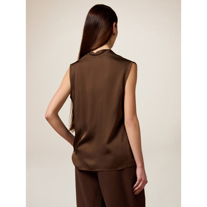 Oltre - Blusa de satén con escote en V - Marrón