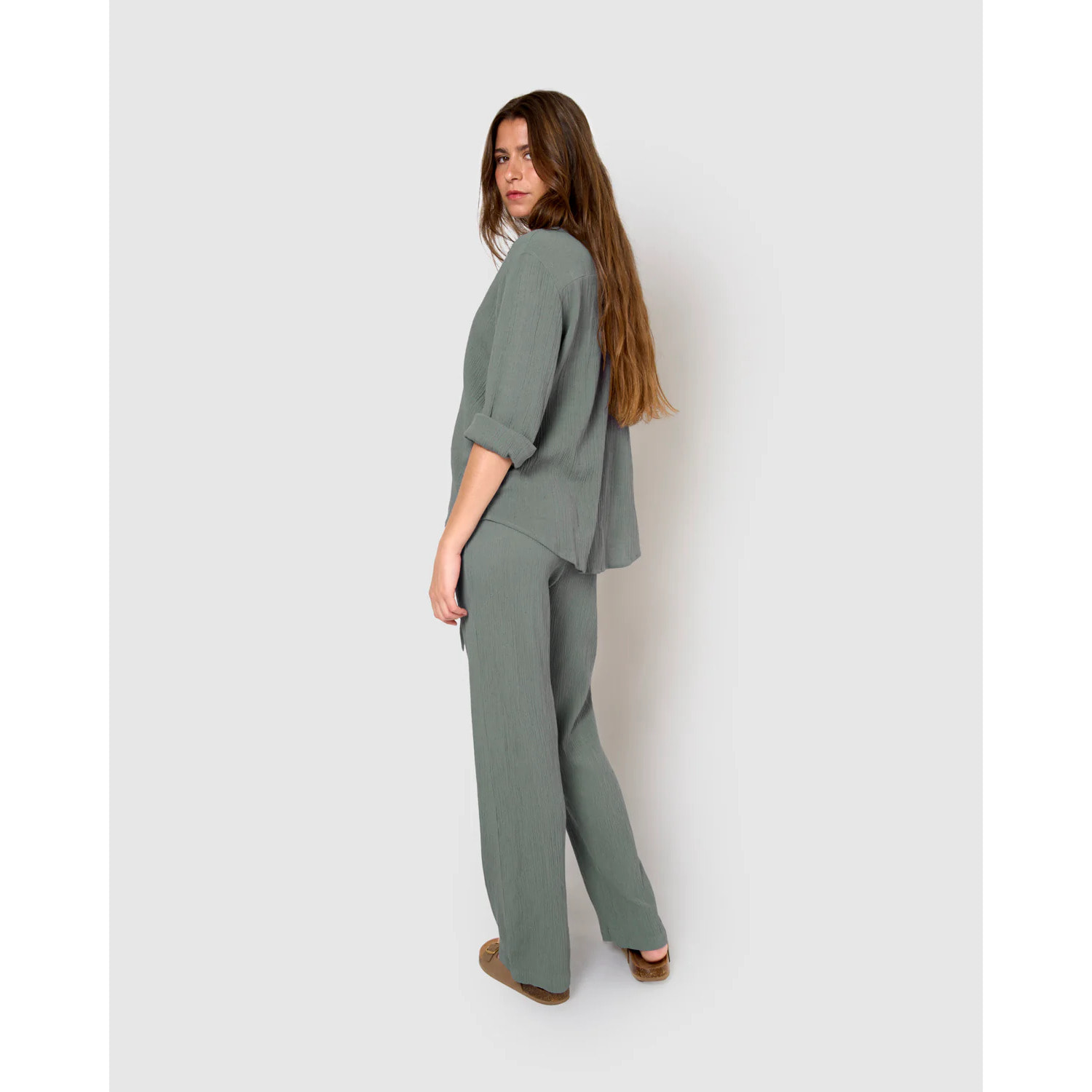 Pantalón algodón lino verde azulado