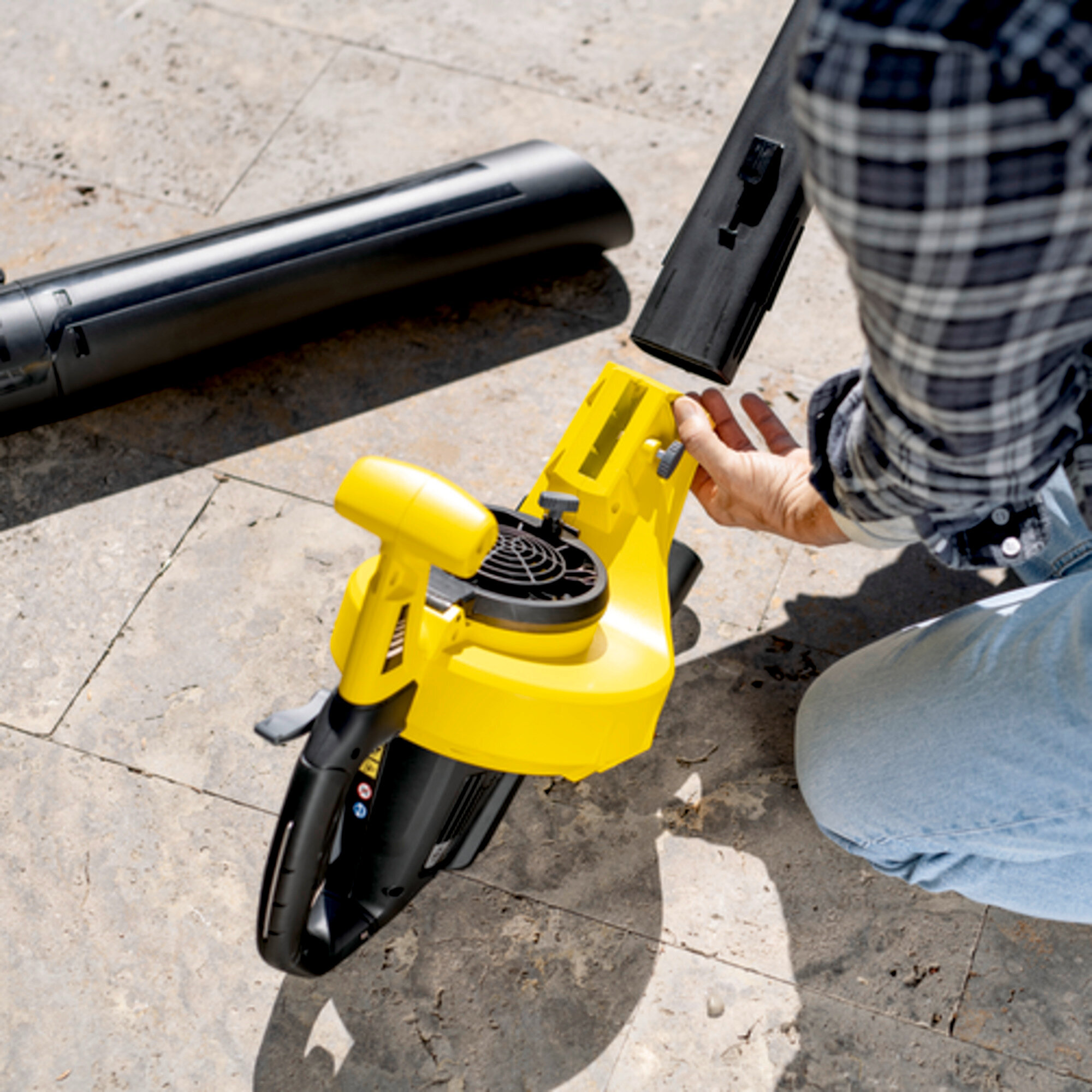 Aspirateur souffleur broyeur Karcher BLV 36-240 Battery (sans batterie) - Vitesse air 240 km/h- Volume air 9 m³/min
