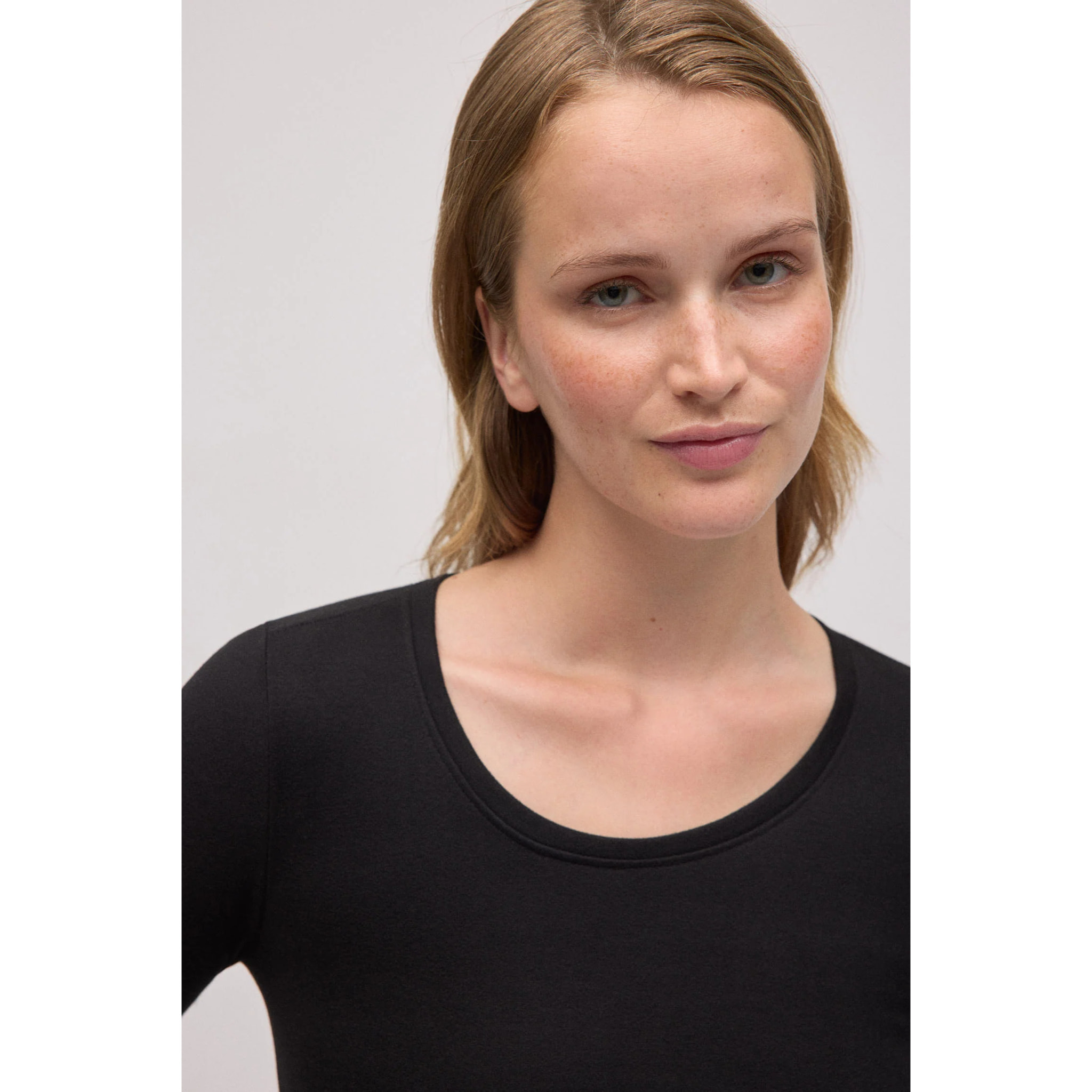 Maglietta termica extra calda a girocollo nera